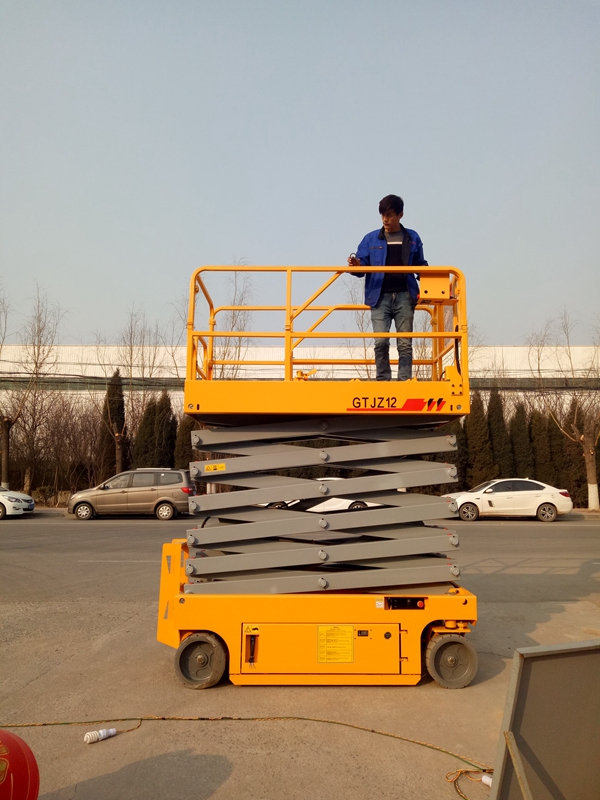 如何正確的購買液壓升降機？